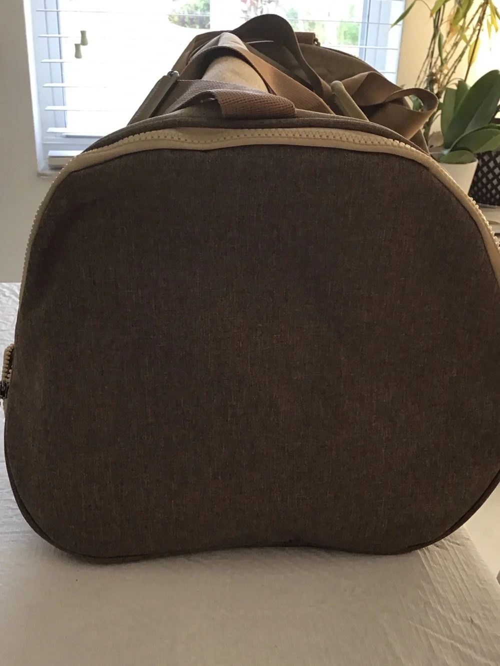 Bella Russo sturdy canvas